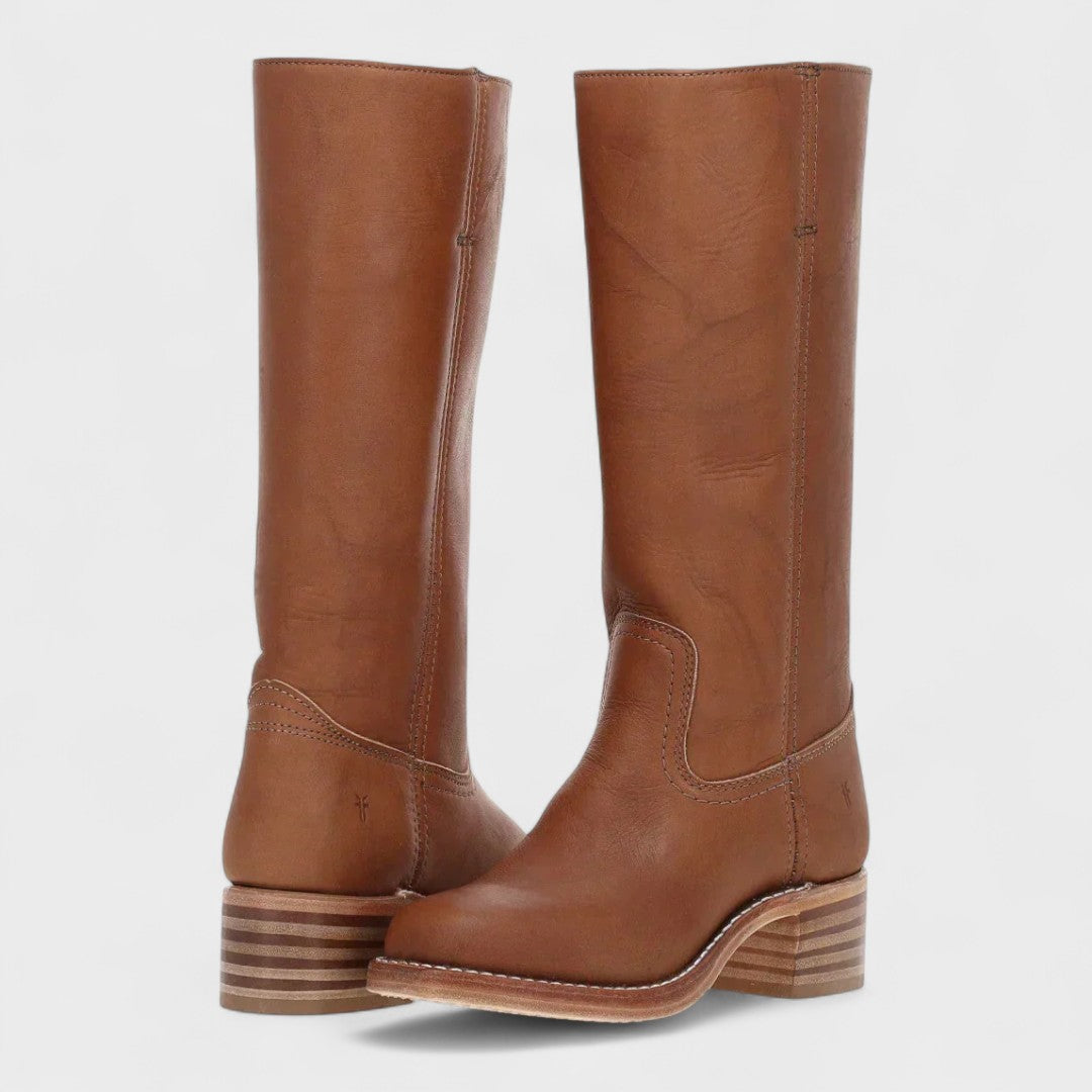 Klassische Reitstiefel mit hohem Schaft