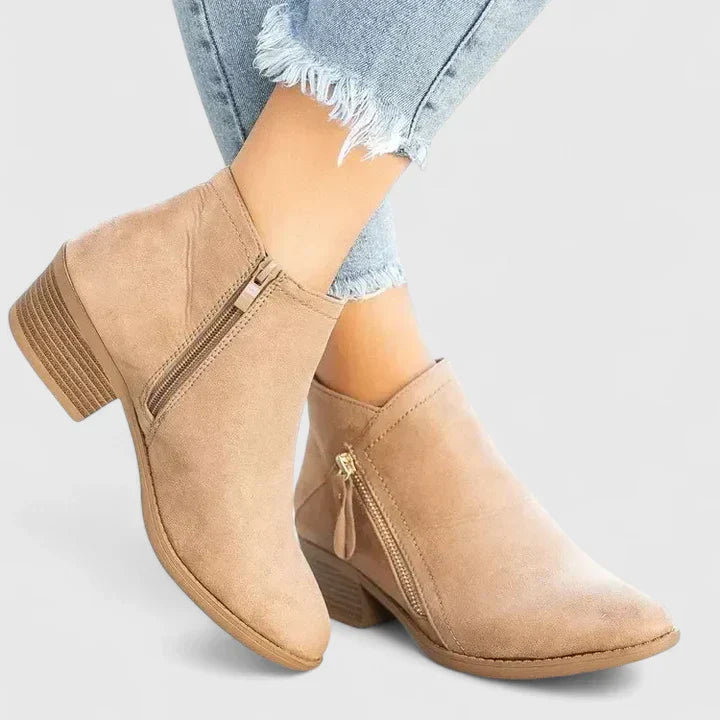 Auryziah | Orthopädische Stiefel